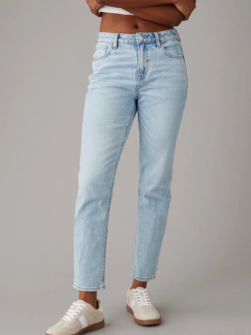 AE Mom Jean